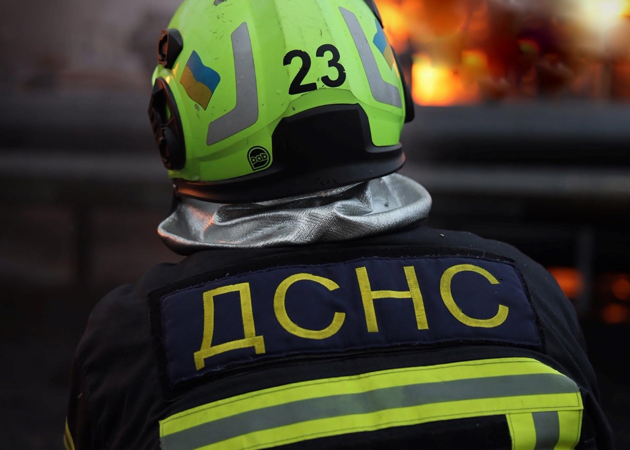 Шахед поцілив у багатоповерхівку Чернігова