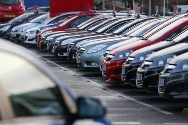 Маржинальність автопрому Китаю впала до майже історичного мінімуму