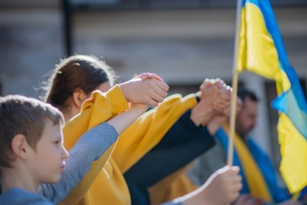 З окупованої Херсонщини повернули двох дітей