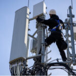 В російському Петербурзі знову вимкнули мобільний інтернет