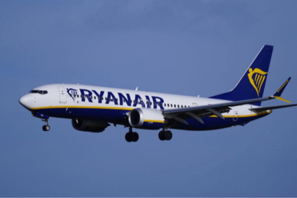 Лоукости планують повернутись в Україні одразу після відкриття польотів – FT