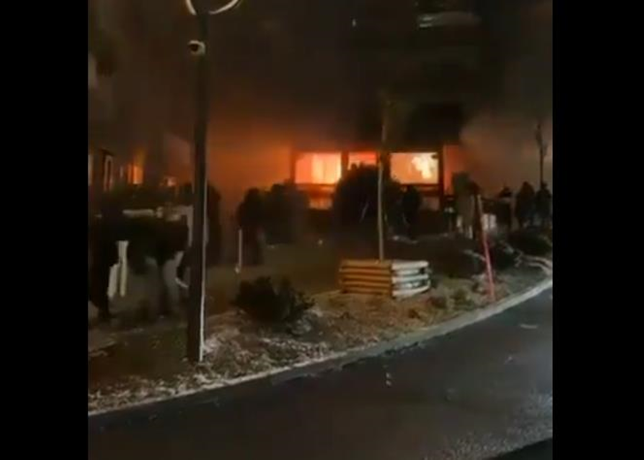 На гірськолижному курорті у Швейцарії стався вибух, є загиблі