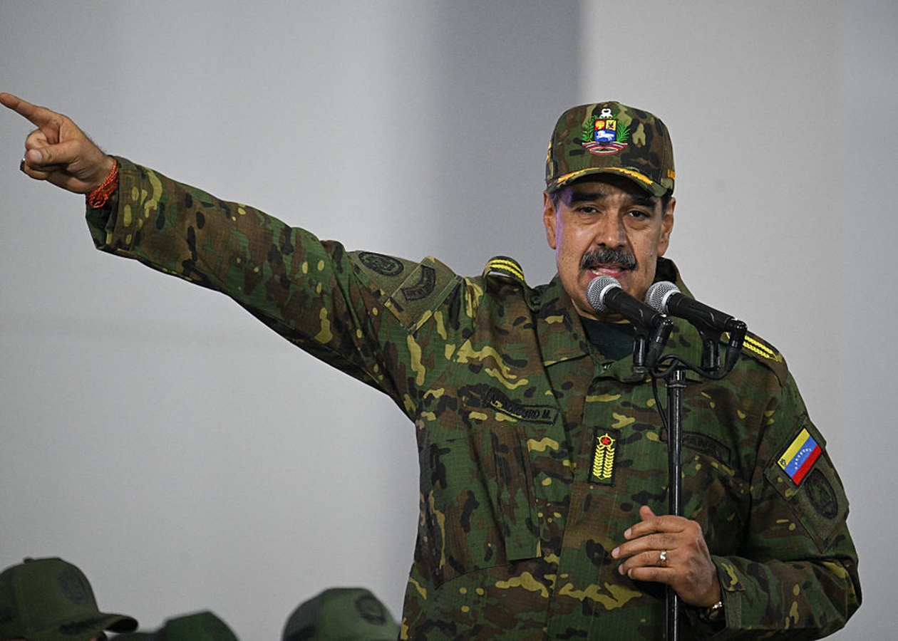 Мадуро звинуватив США у військовій агресії