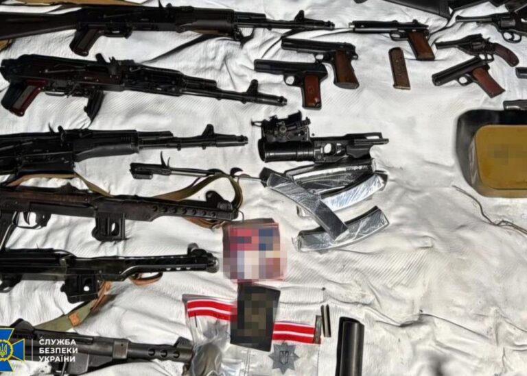 В Україні вилучили велику партію зброї