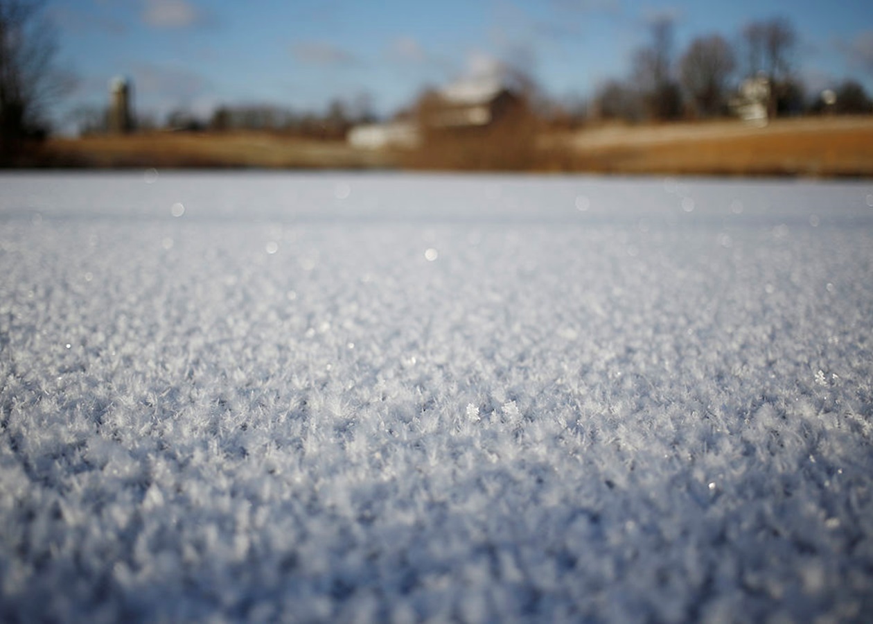 Мороз, переважно без опадів: синоптики про погоду у січні