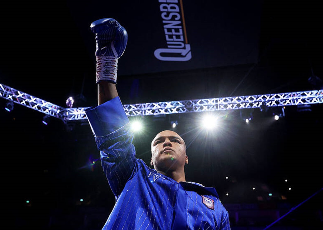 Вордлі уникає можливості бою з Ітаумою до здобуття нових поясів