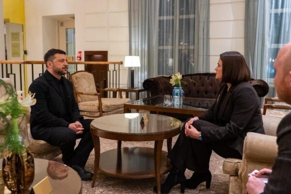 Зеленський запросив Тихановську у Київ