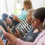 Парламент Франції підтримав заборону соцмереж для дітей