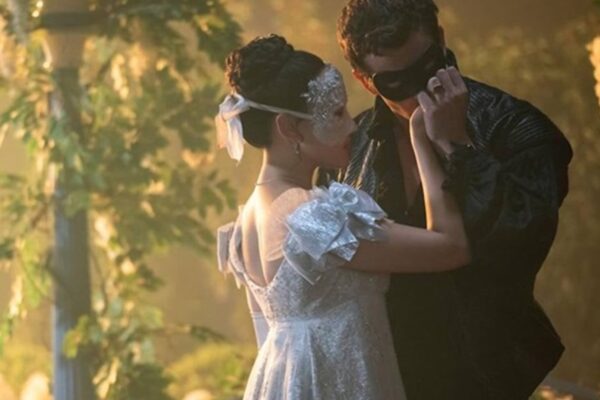 Netflix випустив першу частину четвертого сезону Бріджертонів