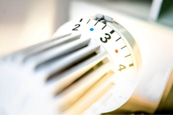 Понад 3000 будинків Києва отримають тепло: Кличко назвав, які саме та строк