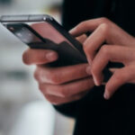 Індія пропонує змусити виробників смартфонів відкривати код