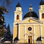 У Чернівцях одна релігійна організація через суд відібрала собор в іншої