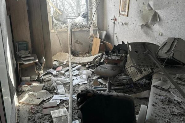 Атака дронів на пологовий у Запоріжжі: деталі