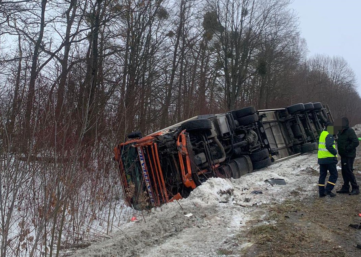 На Рівненщині прикордонник скоїв смертельне ДТП