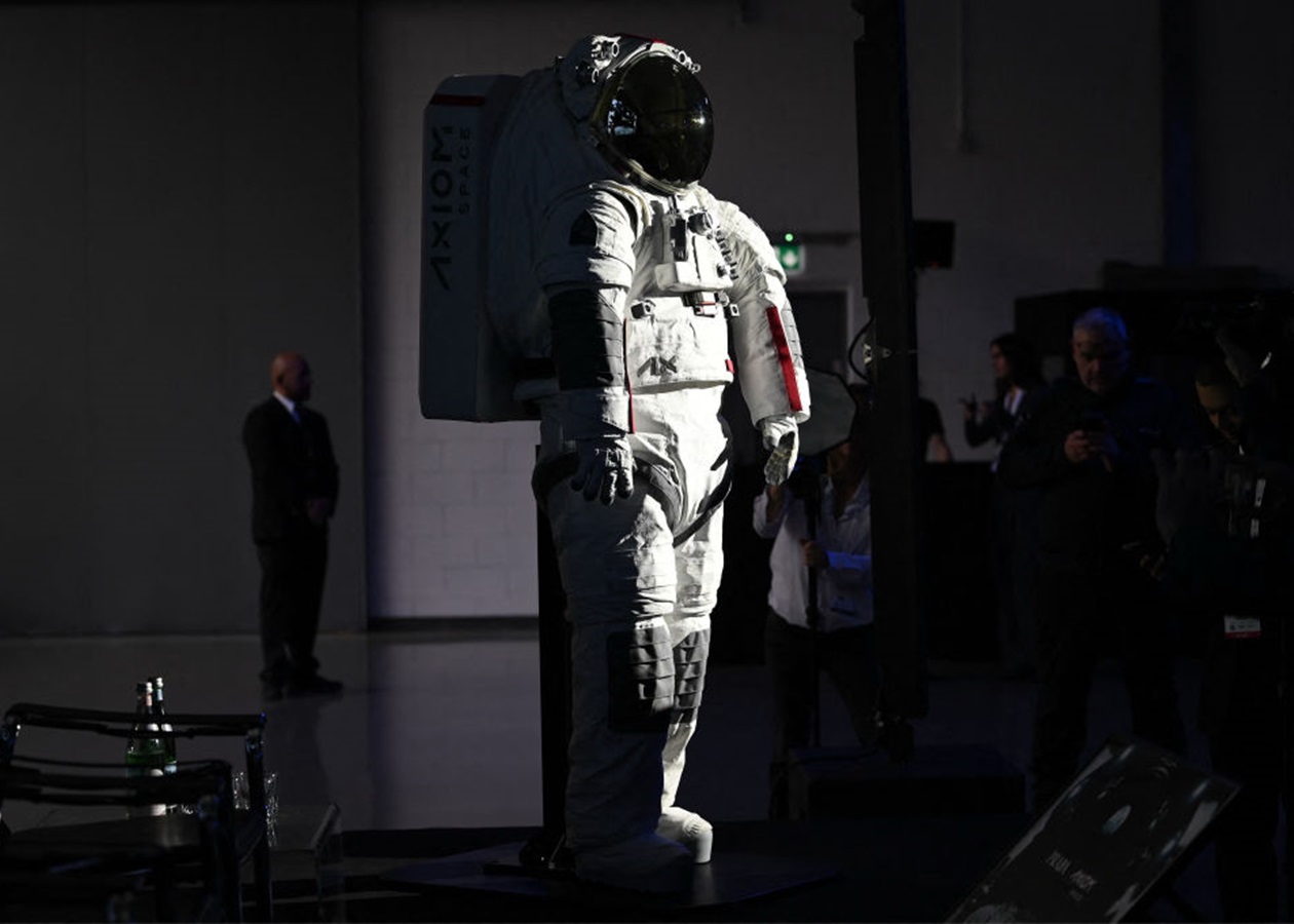 Axiom Space залучила $350 млн на розробку скафандрів та "заміну" МКС