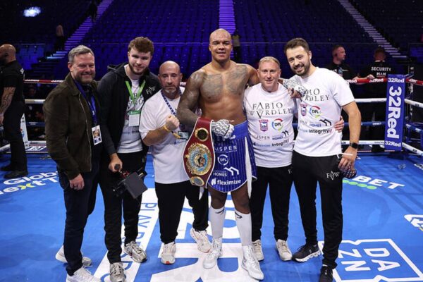 Вордлі згадав про Усика напередодні бою з Дюбуа