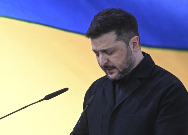 Зеленський визнав знищення виробництва "Фламінго"