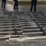 У Києві обвалилась стеля на одній із станцій метро