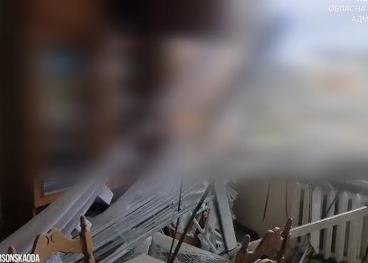 Росіяни вдарили по лікарні у Херсоні