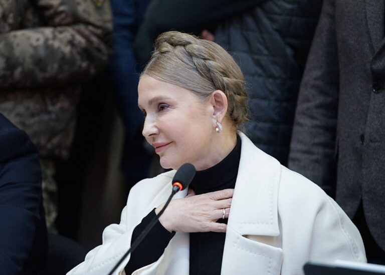 Суд зняв арешт із частини майна сім'ї Тимошенко