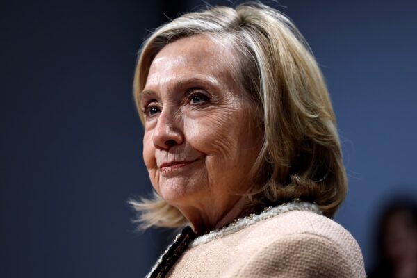 Гілларі Клінтон дала свідчення у Конгресі по справі Епштейна