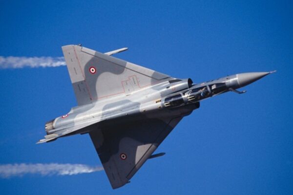 Названо число українських пілотів, які у Франції вчаться літати на Miragе