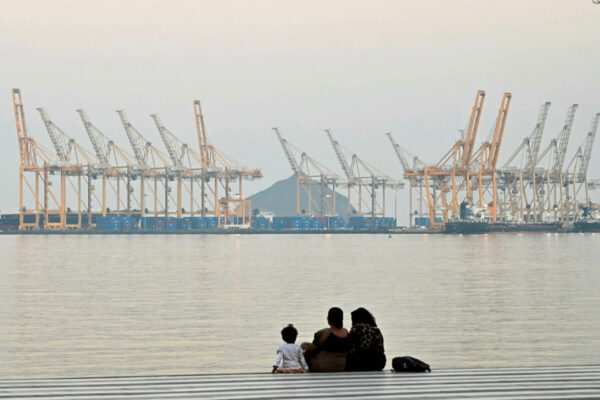 Іран блокував Ормузьку протоку – ЗМІ