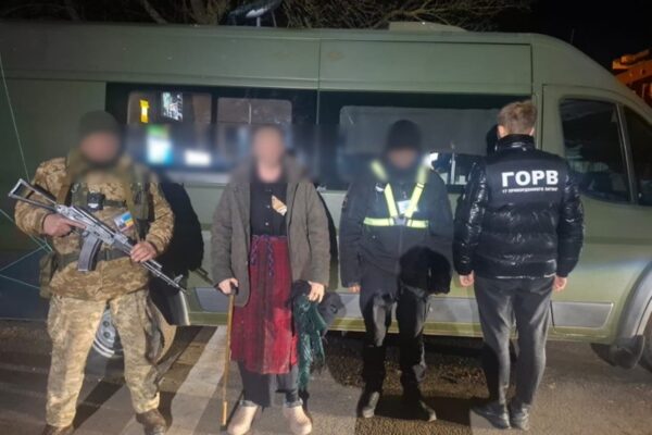 На Одещині жінка намагалась вивезти до Молдови чоловіка під виглядом бабусі