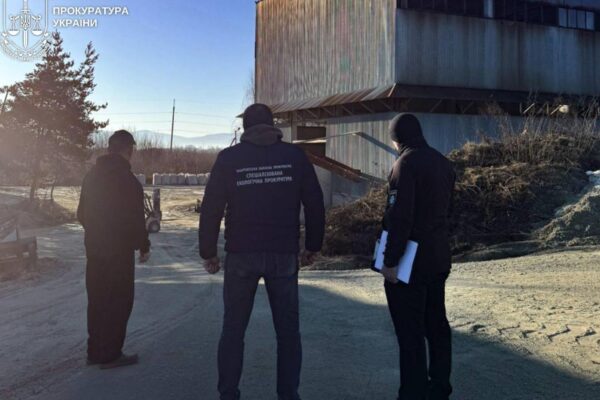 В Україні зупинили незаконний видобуток на унікальному родовищі