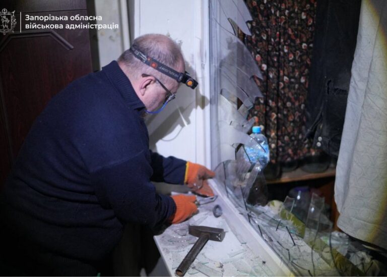 РФ обстріляла Запоріжжя: поранене немовля