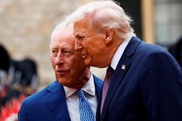 У британському парламенті закликають скасувати візит короля до США