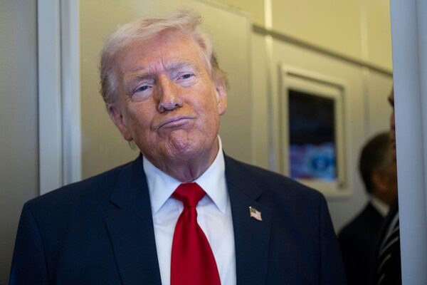 Ціни на нафту впали після слів Трампа про "кінець" війни з Іраном - ЗМІ