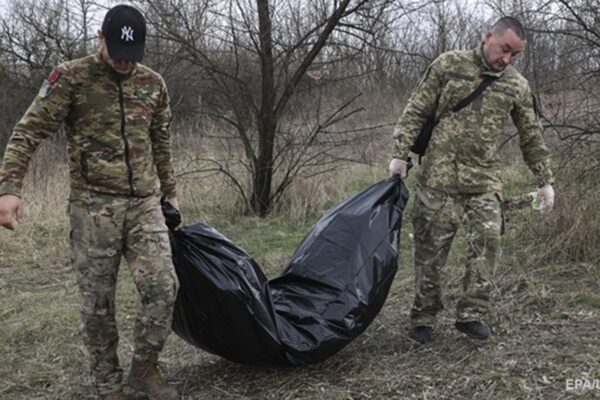 Росіяни забирають лише голови, лишаючи тіла на полі бою - перехоплення ГУР