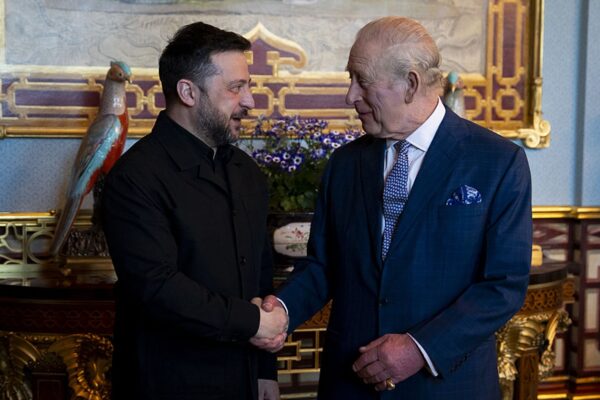 Зеленський зробив подарунок королю Великобританії