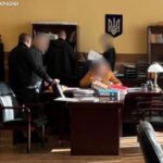 У Киві посадовці отримали підозри за фіктивне працевлаштування чоловіків