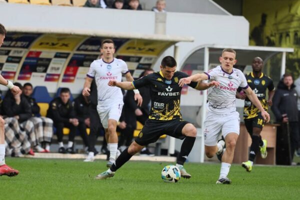 ЛНЗ вирвав перемогу в Руха, поступаючись під час зустрічі