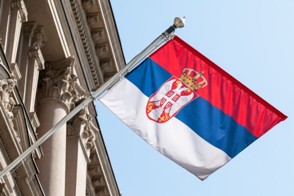 Сербія обмежує перебування росіян