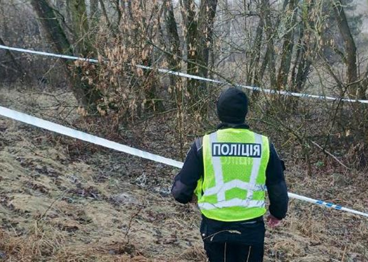 У Києві біля мосту виявили нездетоновану бойову частину дрона