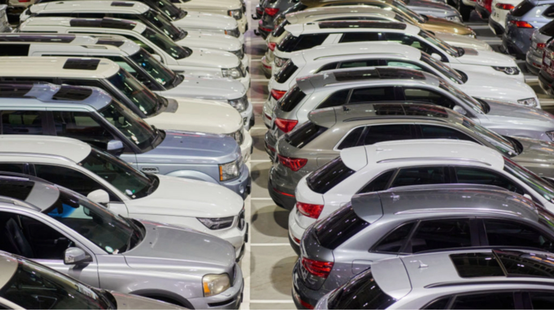 На ринку нових легковиків ЄС домінують гібриди: у лютому попит на них зріс на 10%