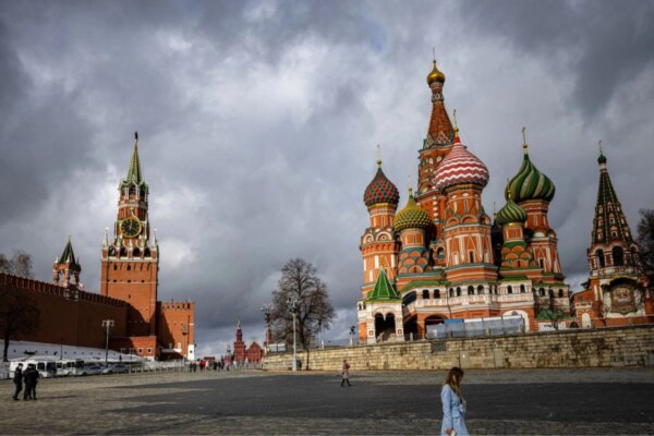 Готівка на день стала єдиним засобом оплати в РФ через блокування VPN – Дуров