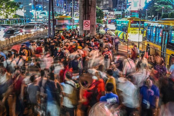 Вчені назвали дату, коли населення Землі досягне 12,4 мільярда