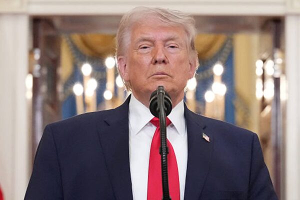 Трамп заявив про масований удар і ліквідацію важливих осіб Ірану