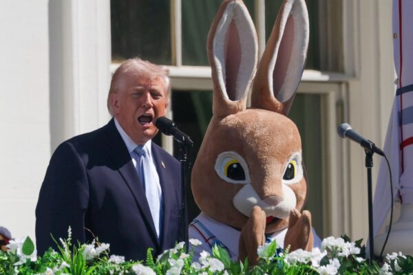 Трамп: Ми підняли 155 літаків для порятунку пілотів  F-15