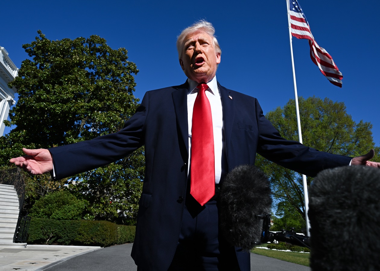 Трамп прокоментував переговори з Іраном і пригрозив Китаю