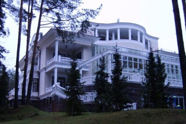 Біля резиденції Путіна звели нові вежі ППО - ЗМІ