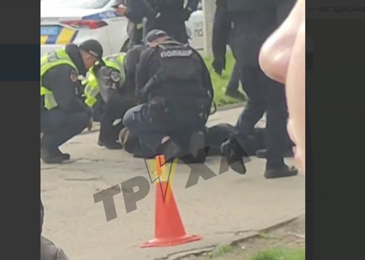 Стрілянина на вулиці у Чернігові: заява поліції