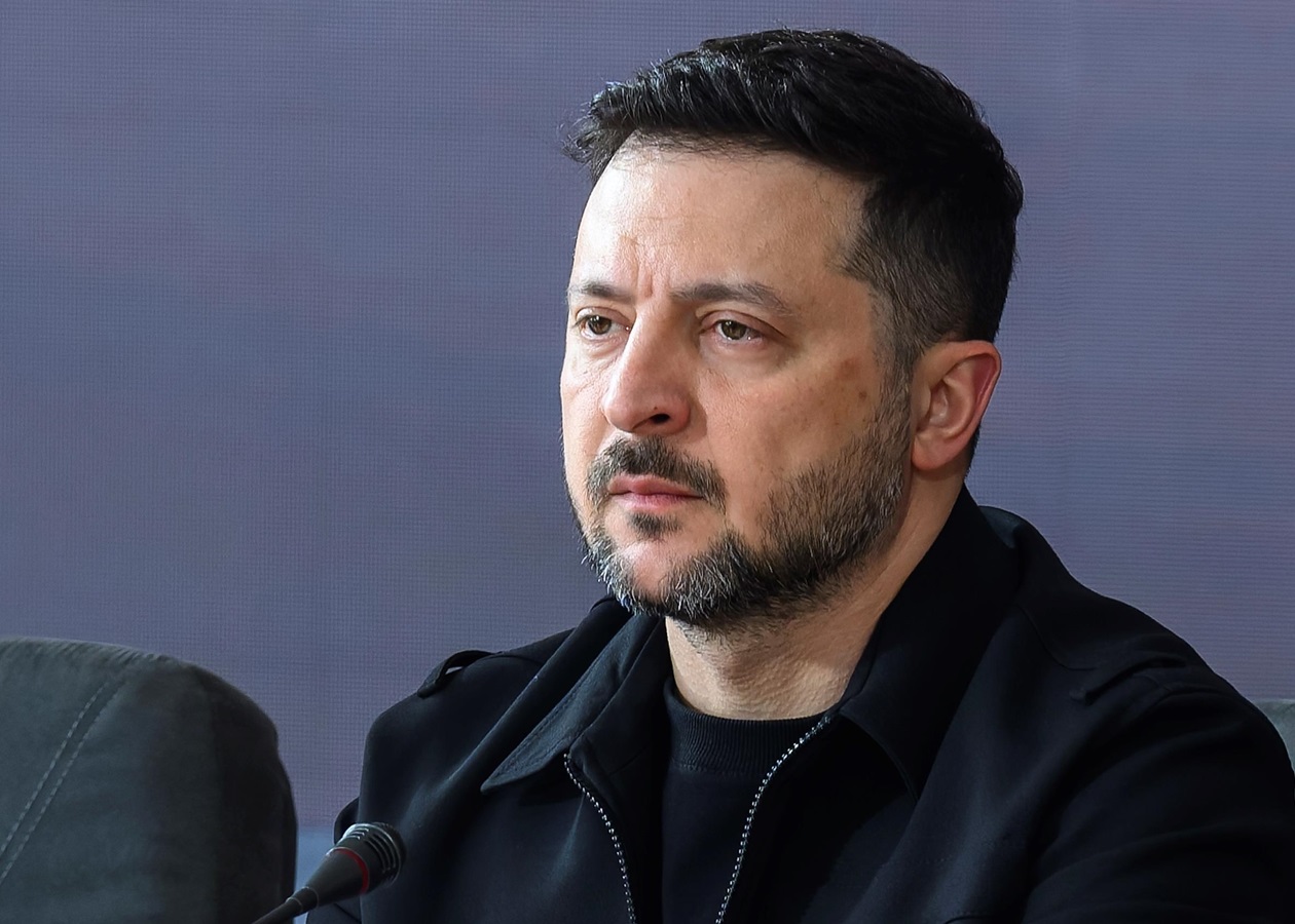 Зеленський відповів Венсу на заяву про скорочення допомоги Україні