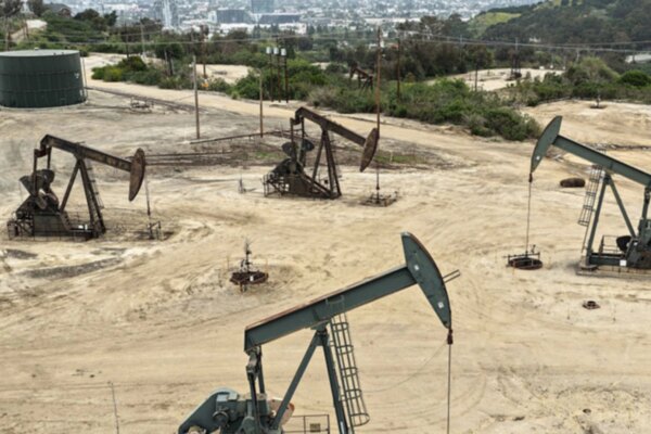 США домінують у світовому видобутку нафти та газу на тлі війни з Іраном – FT