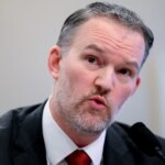 Голова торгового відомства Трампа закликає союзників США платити більше за важливі мінерали