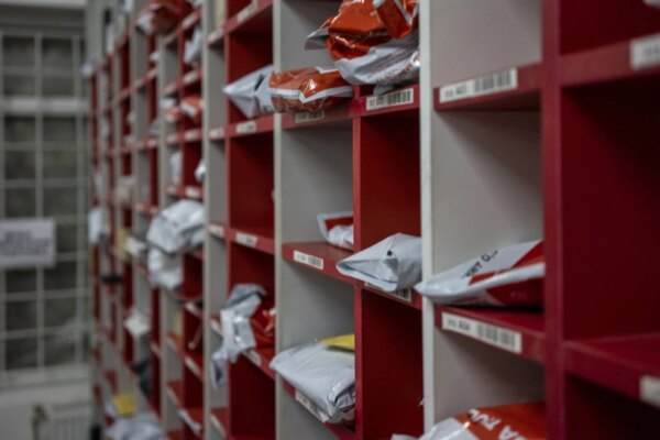 "Нова пошта" підвищить вартість доставки посилок